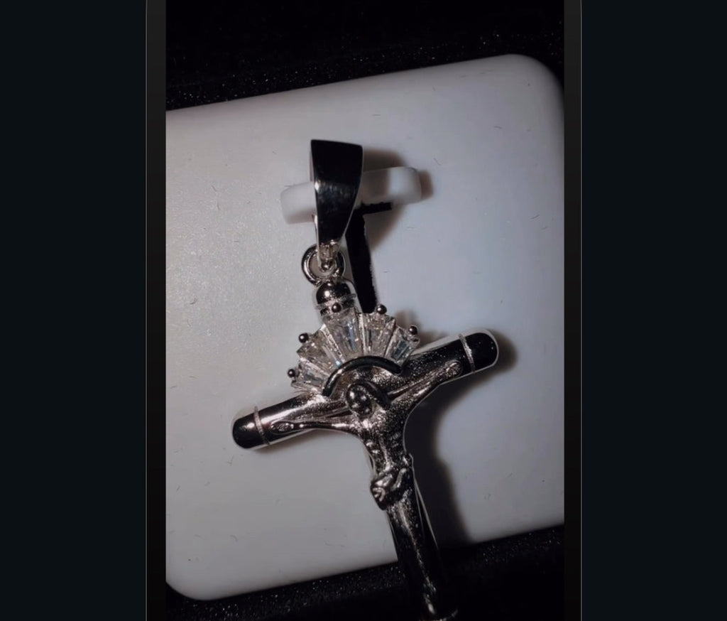 Moissanite 925 Cross Pendant
